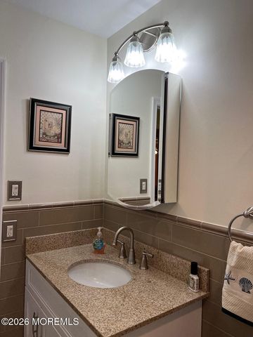 205 Ocean Avenue 8, Belmar, NJ 07719