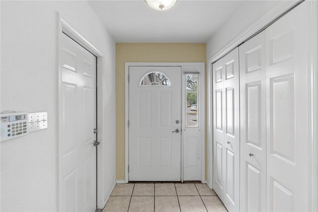 2105 Harbor Circ, Rockport, TX 78382