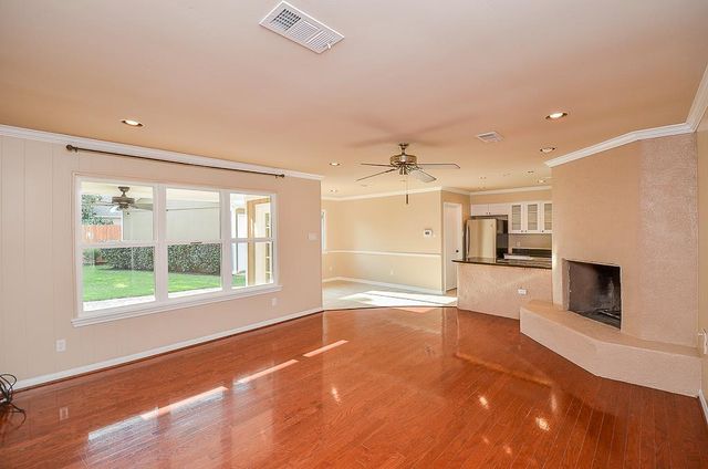 2815 Manila Lane, Houston, TX 77043