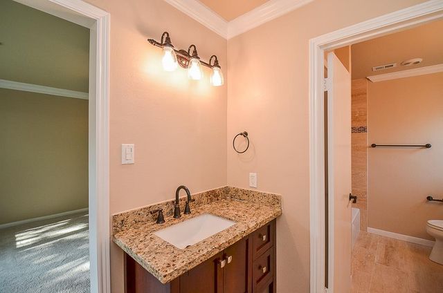 2815 Manila Lane, Houston, TX 77043