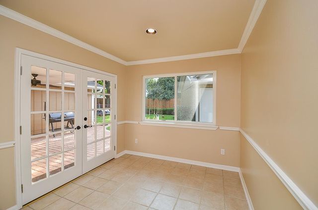 2815 Manila Lane, Houston, TX 77043
