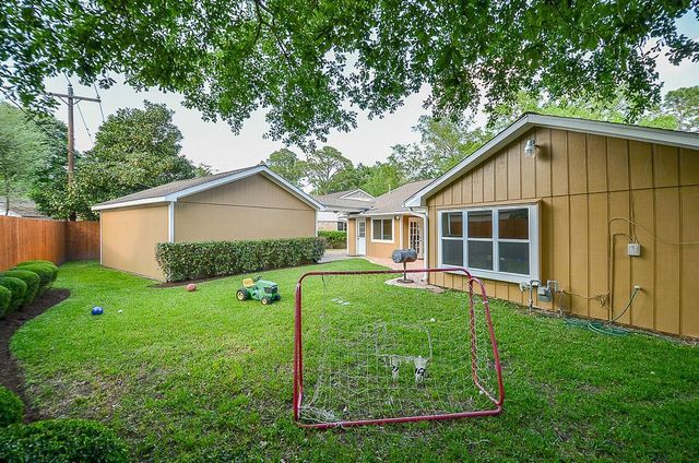 2815 Manila Lane, Houston, TX 77043
