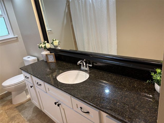 2815 Manila Lane, Houston, TX 77043