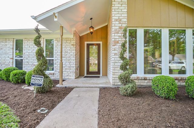 2815 Manila Lane, Houston, TX 77043