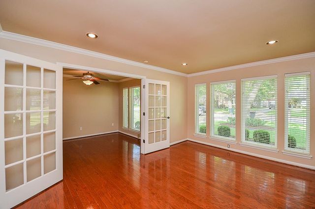 2815 Manila Lane, Houston, TX 77043