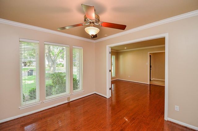 2815 Manila Lane, Houston, TX 77043