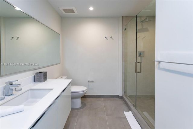 777 N Ocean Dr S302, Hollywood, FL 33019