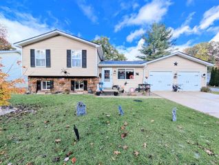 414 Delaware Street, East China, MI 48054