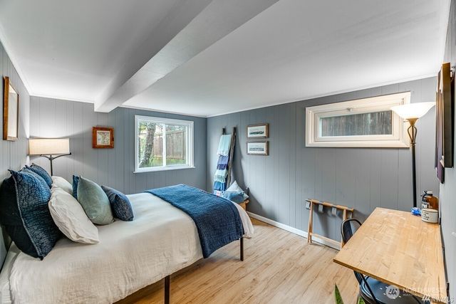 6041 5th Avenue NW, Seattle, WA 98107