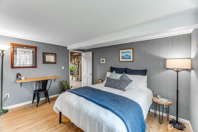 6041 5th Avenue NW, Seattle, WA 98107