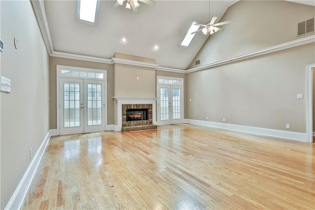 15 Stratford Way, Newnan, GA 30265
