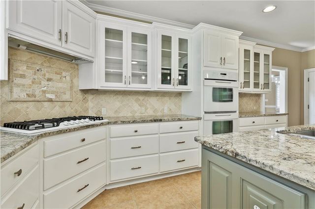 15 Stratford Way, Newnan, GA 30265