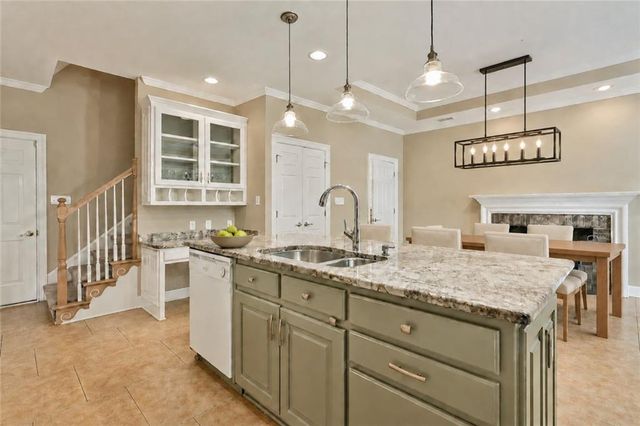 15 Stratford Way, Newnan, GA 30265