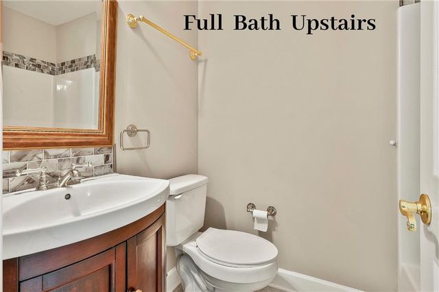 15 Stratford Way, Newnan, GA 30265
