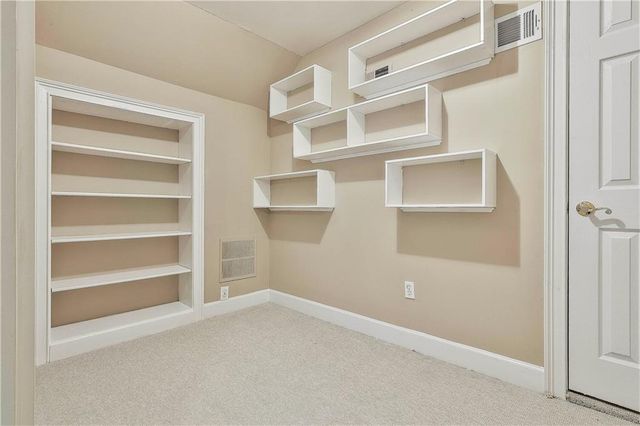 15 Stratford Way, Newnan, GA 30265