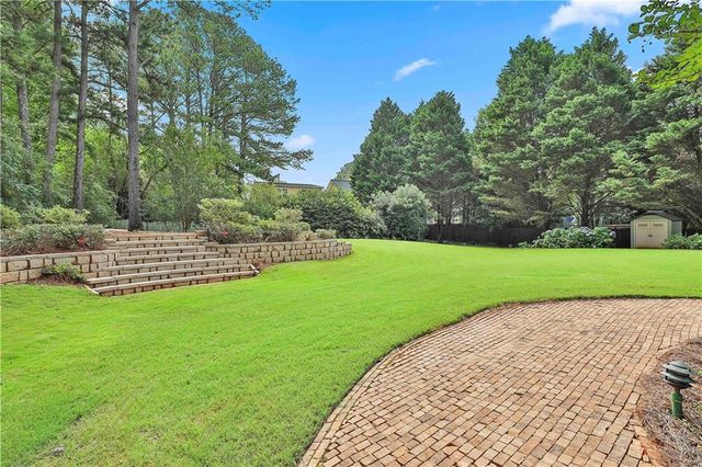 15 Stratford Way, Newnan, GA 30265