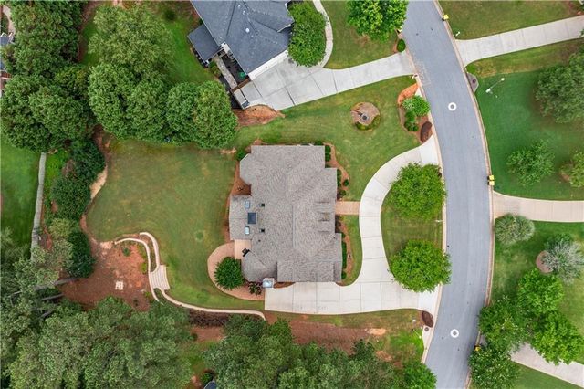 15 Stratford Way, Newnan, GA 30265