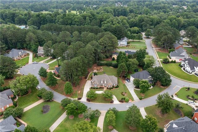 15 Stratford Way, Newnan, GA 30265