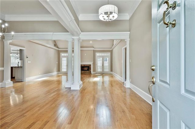 15 Stratford Way, Newnan, GA 30265