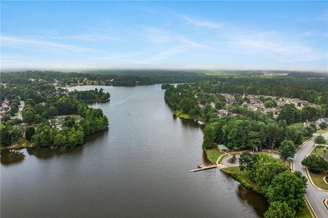 15 Stratford Way, Newnan, GA 30265