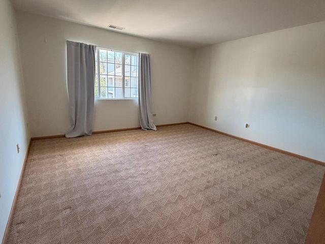 801 N MCLEAN Boulevard 330, Elgin, IL 60123