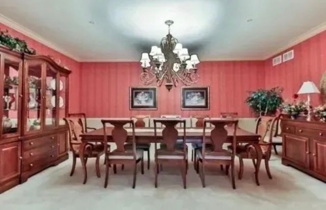 801 N MCLEAN Boulevard 330, Elgin, IL 60123
