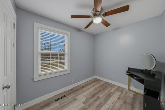 4603 Smelser Rd, Knoxville, TN 37920