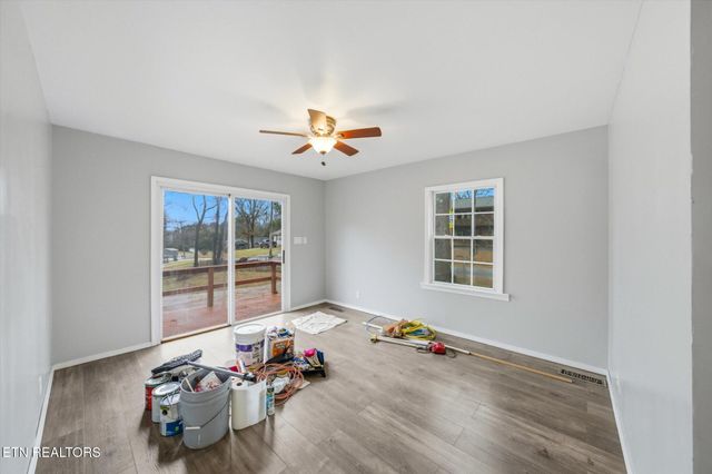 4603 Smelser Rd, Knoxville, TN 37920