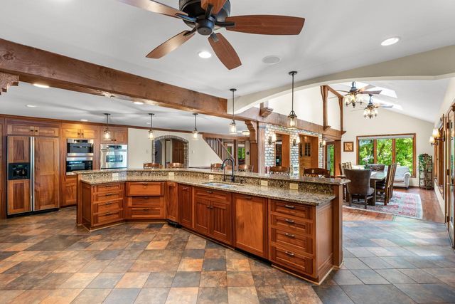365 Pleasant View Road, Chanhassen, MN 55317