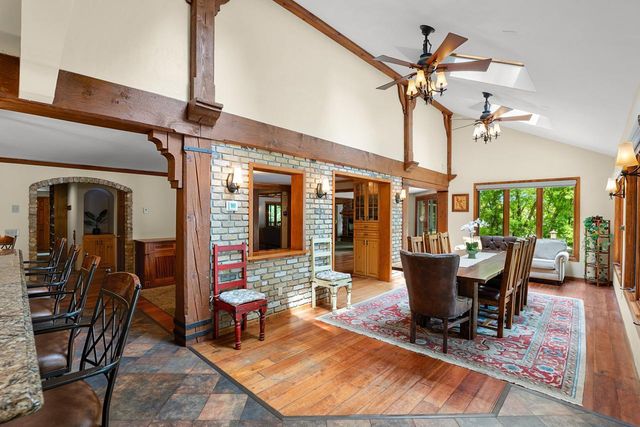 365 Pleasant View Road, Chanhassen, MN 55317