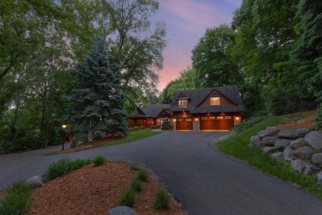 365 Pleasant View Road, Chanhassen, MN 55317