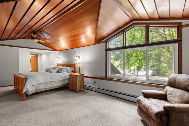 365 Pleasant View Road, Chanhassen, MN 55317