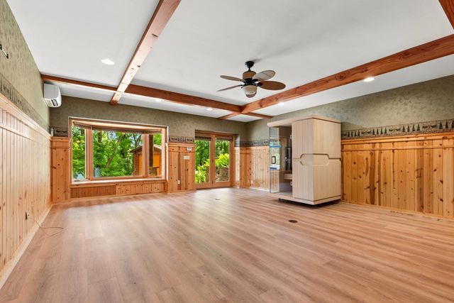 365 Pleasant View Road, Chanhassen, MN 55317
