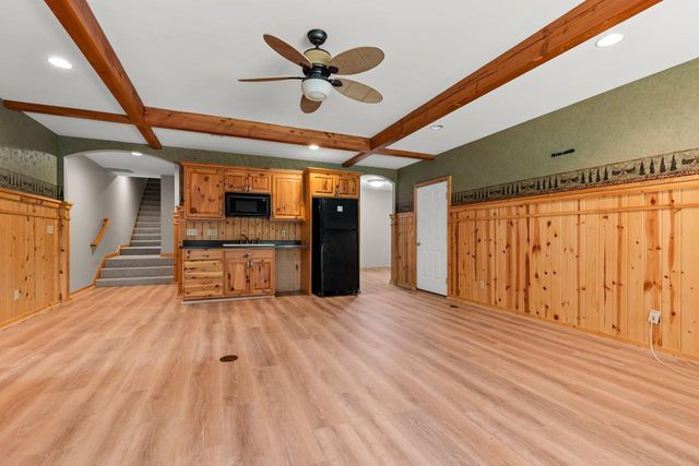 365 Pleasant View Road, Chanhassen, MN 55317