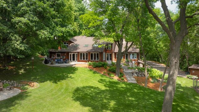 365 Pleasant View Road, Chanhassen, MN 55317