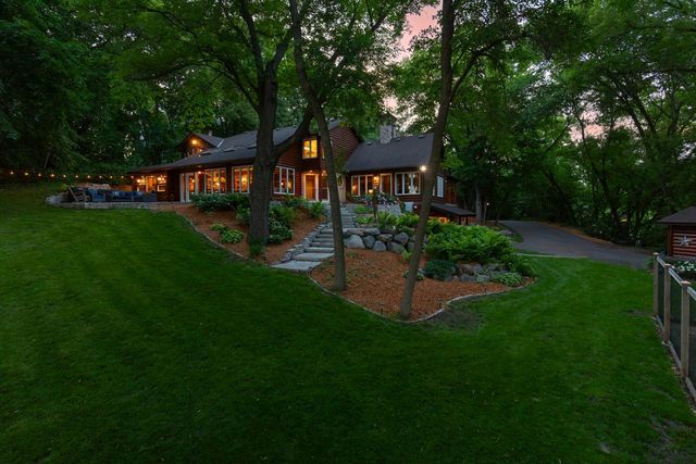 365 Pleasant View Road, Chanhassen, MN 55317
