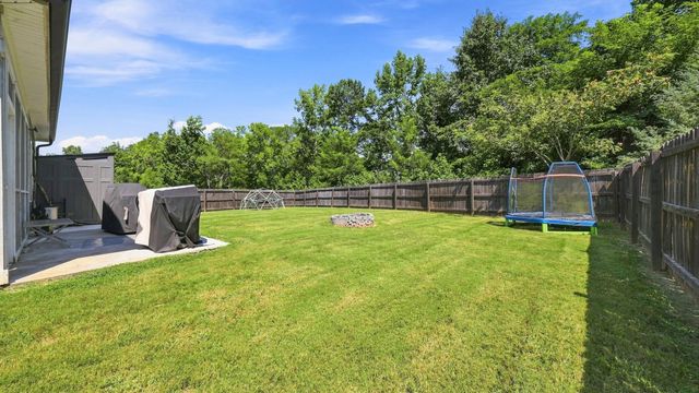 5463 Amber Grove Way, Hixson, TN 37343