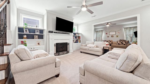 5463 Amber Grove Way, Hixson, TN 37343