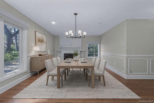 2 Amherst Road E, Great Neck, NY 11021