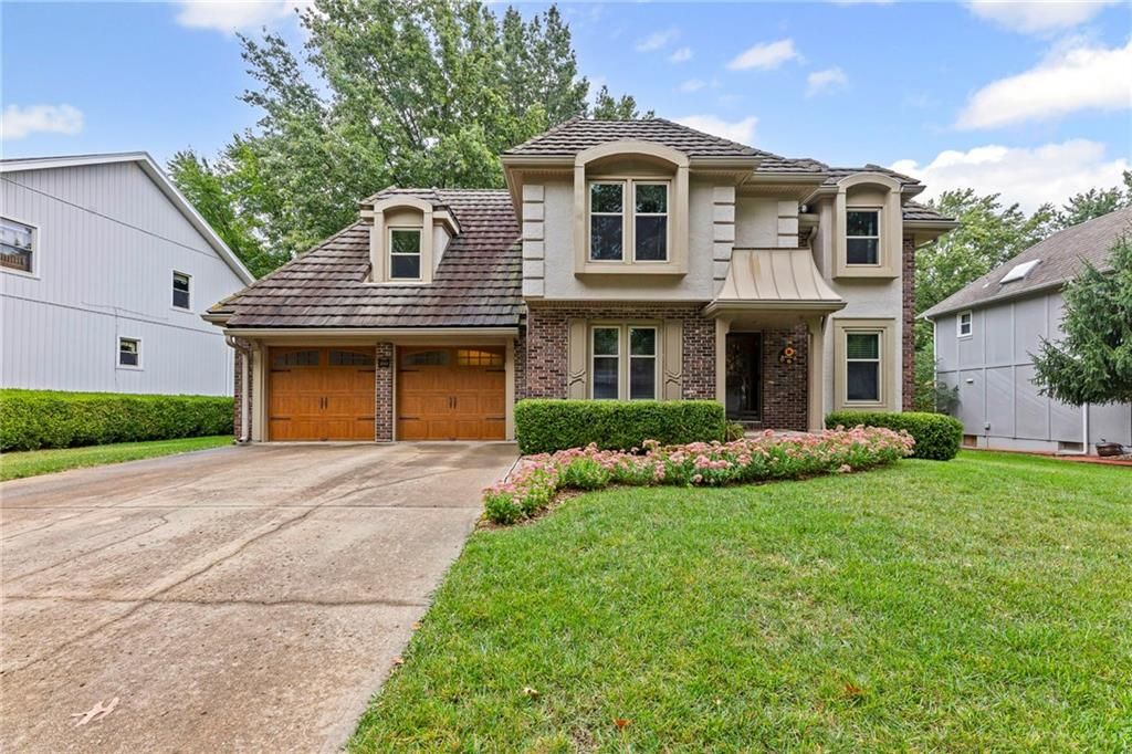 15919 W 136th Terrace, Olathe, KS 66062