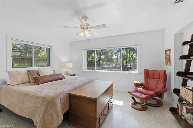 1150 Vesper DR, Fort Myers, FL 33901