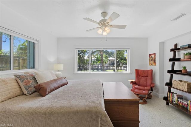 1150 Vesper DR, Fort Myers, FL 33901