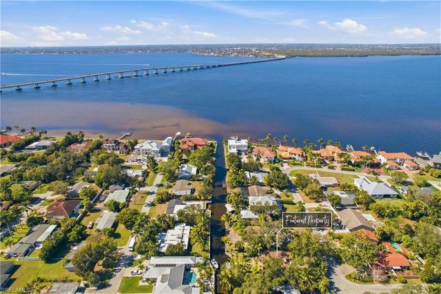 1150 Vesper DR, Fort Myers, FL 33901