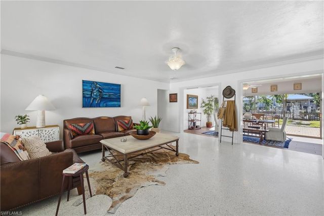 1150 Vesper DR, Fort Myers, FL 33901