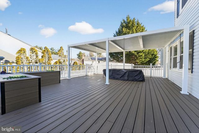 17215 VESTRY CT, Rockville, MD 20855