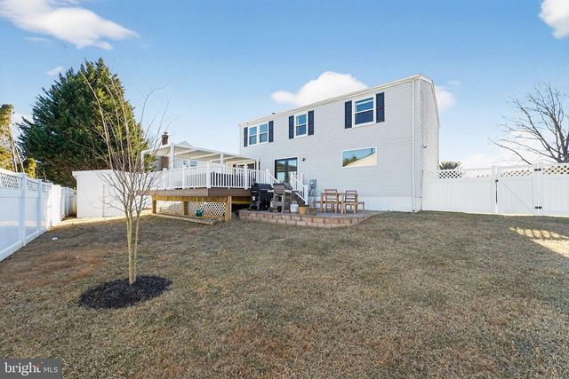 17215 VESTRY CT, Rockville, MD 20855