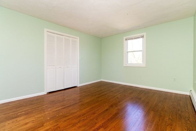 6 Dennis Rd, Milford, MA 01757