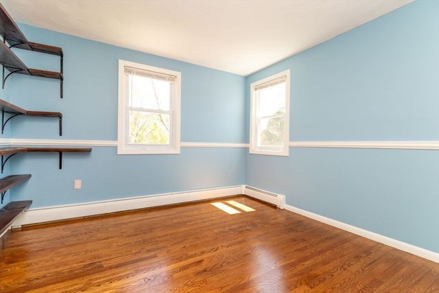 6 Dennis Rd, Milford, MA 01757