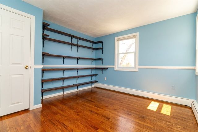 6 Dennis Rd, Milford, MA 01757