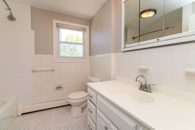 6 Dennis Rd, Milford, MA 01757